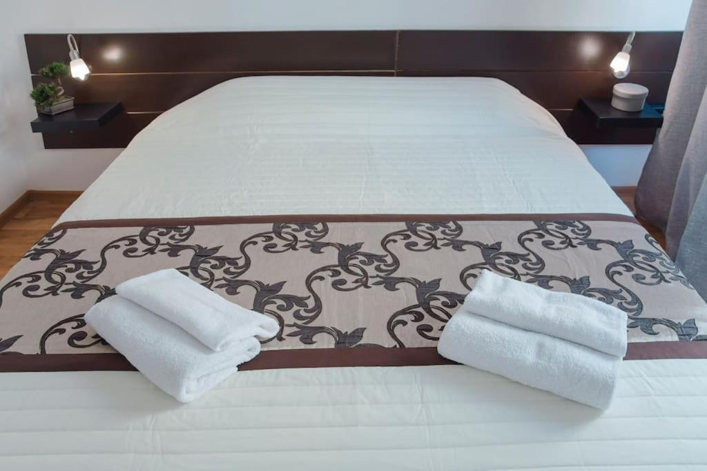 Dlouha Apartment 2Bd ปราก ภายนอก รูปภาพ